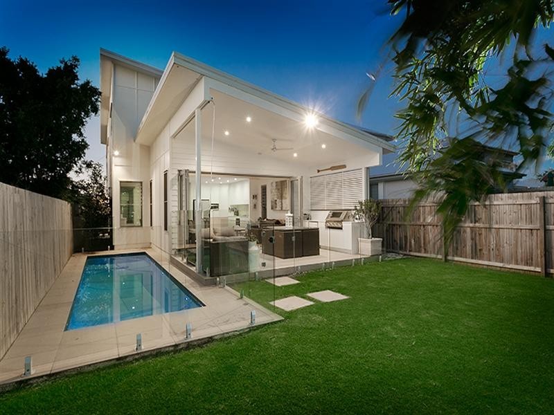 110 White Street, Wavell Heights QLD 4012