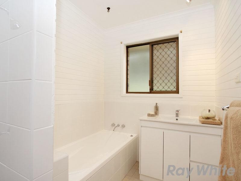 73 Remick Street, Stafford Heights QLD 4053