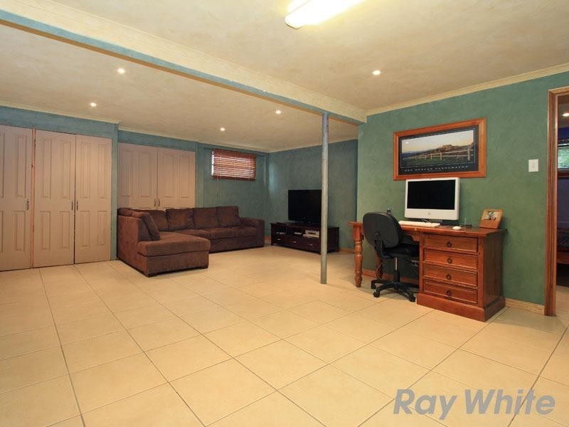 8 Gemalla Street, Stafford Heights QLD 4053