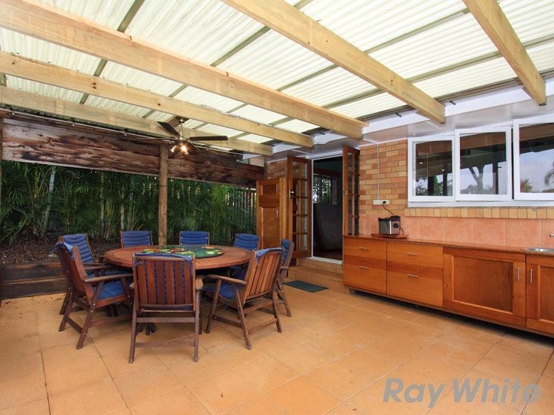 8 Gemalla Street, Stafford Heights QLD 4053