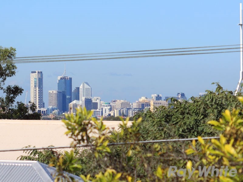 19 Allowrie Street, Stafford QLD 4053