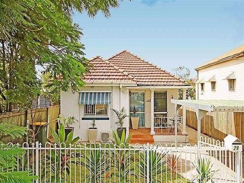 29 Ure Street, Hendra QLD 4011