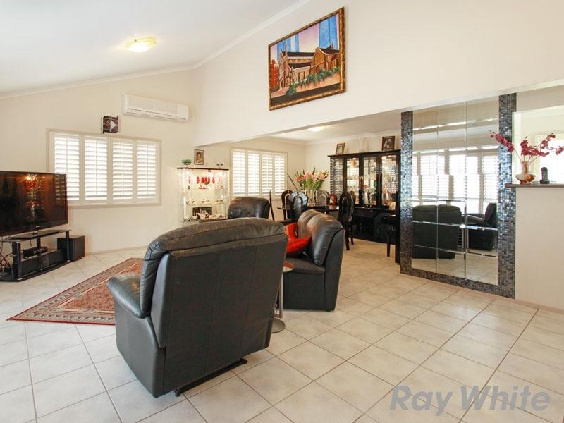 30 Hagman Street, Stafford Heights QLD 4053