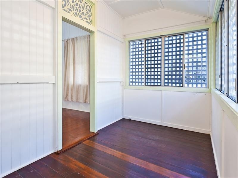 6 Lamington Avenue, Lutwyche QLD 4030