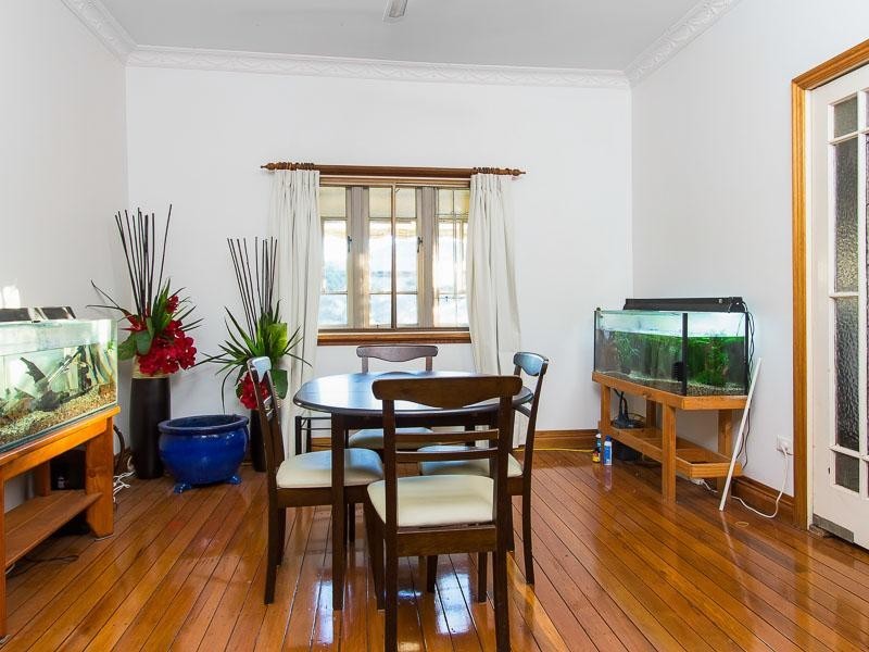 14 Howard Street, Grange QLD 4051