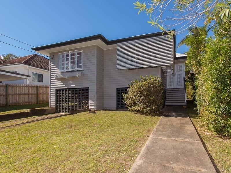 17 Palomar Parade, Wavell Heights QLD 4012