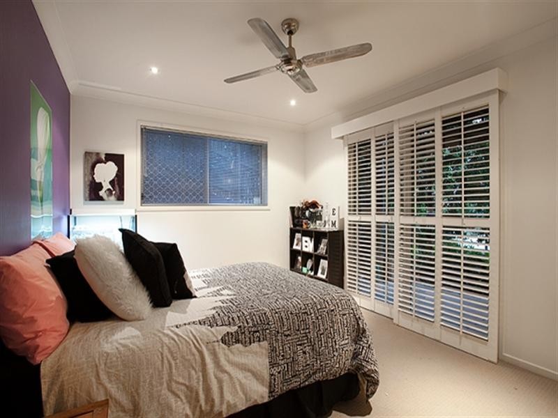 25 Hackett Street, Ashgrove QLD 4060