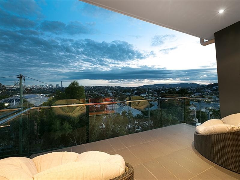 72 Main Avenue, Wilston QLD 4051