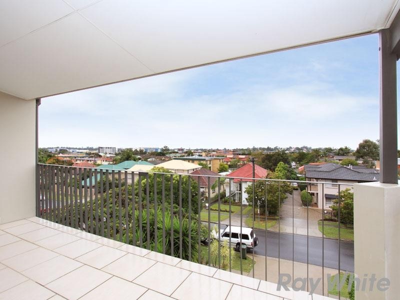 5/56 Hilltop Avenue, Chermside QLD 4032