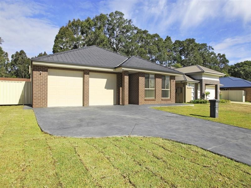 7 Denbigh Place, South Nowra NSW 2541