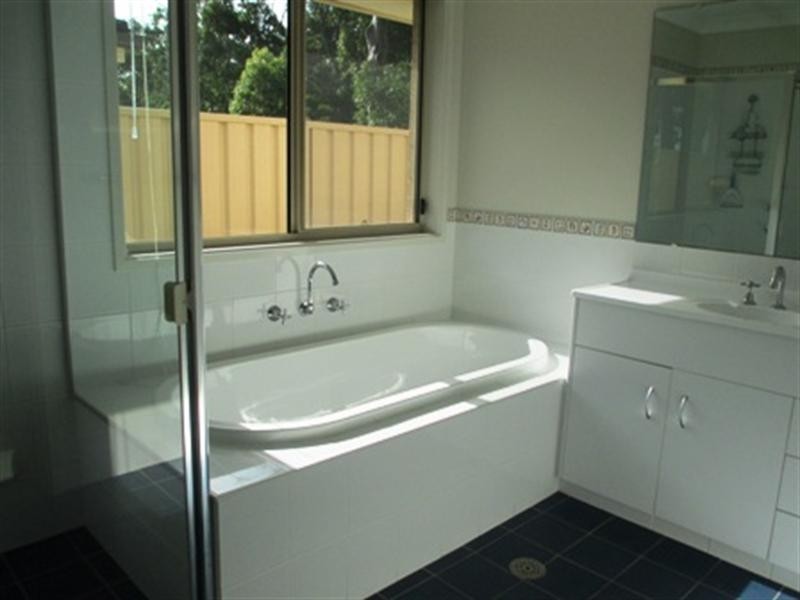 26 Coral Gum Court, Worrigee NSW 2540