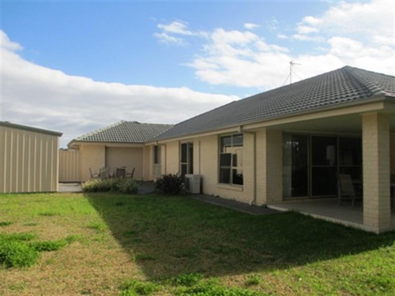 26 Coral Gum Court, Worrigee NSW 2540