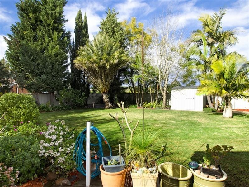 12 Lyrebird Drive, Nowra NSW 2541