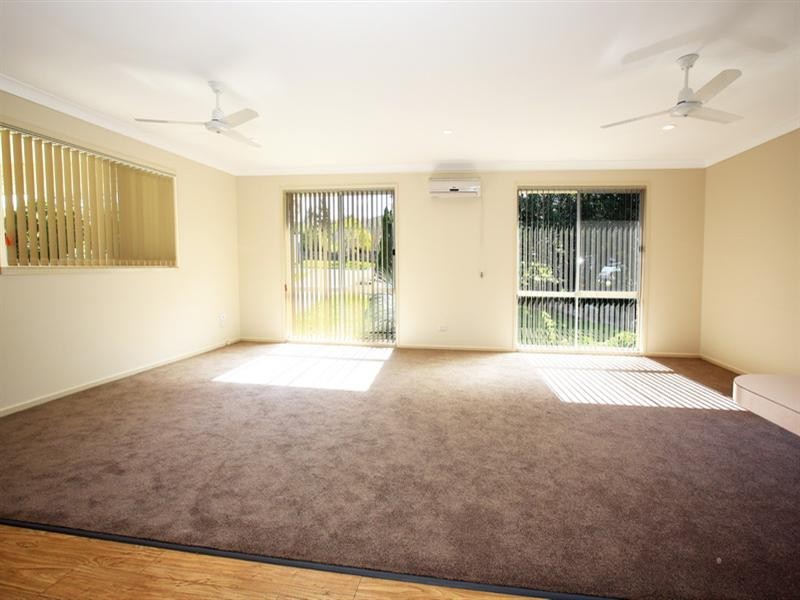 89 Yalwal Road, West Nowra NSW 2541