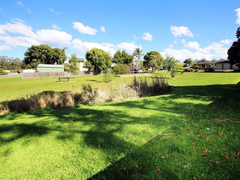 89 Yalwal Road, West Nowra NSW 2541