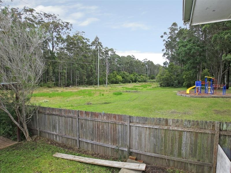 15 Elyard Drive, Nowra NSW 2541
