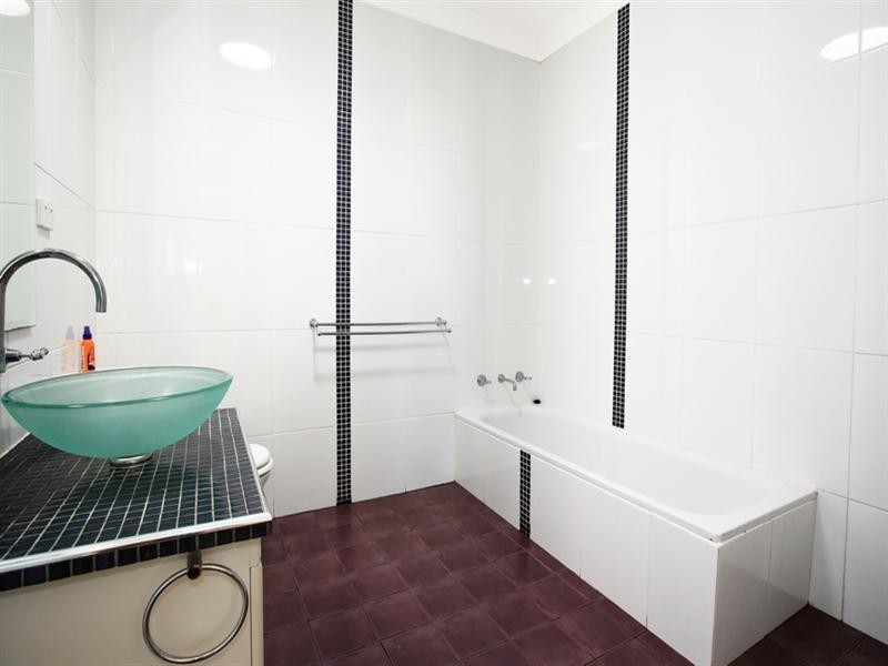 7 Turley Avenue, Bomaderry NSW 2541
