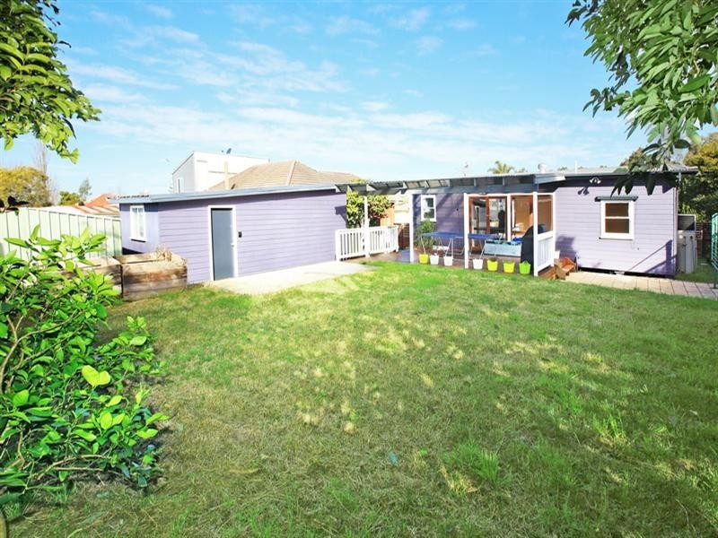 7 Turley Avenue, Bomaderry NSW 2541