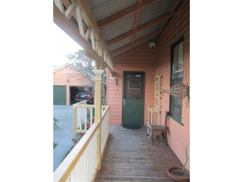 26 Worrigee Street, Nowra NSW 2541