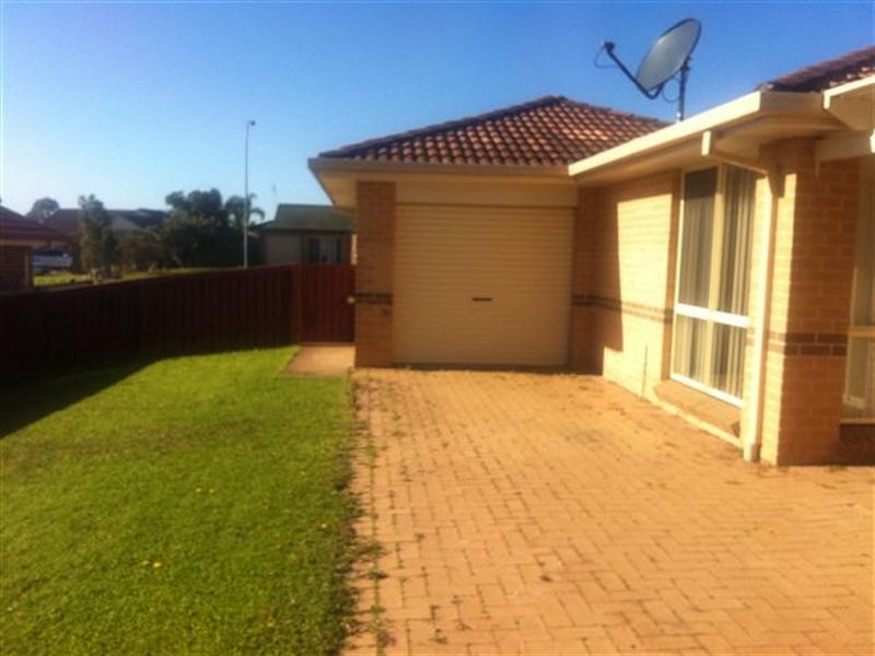 15 Illawarra Circuit, Worrigee NSW 2540