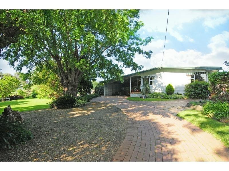 122 Moss Street, Nowra NSW 2541