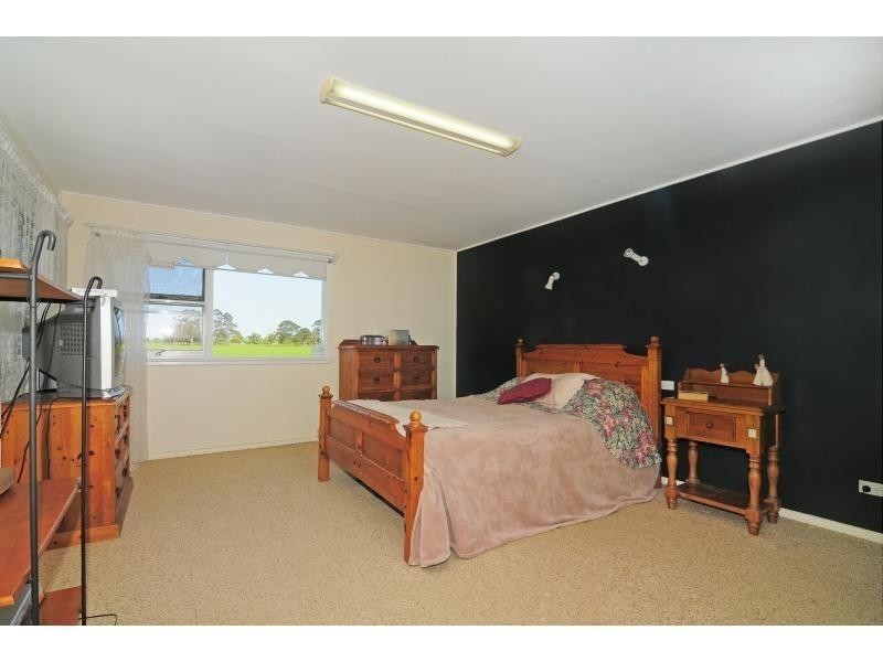 122 Moss Street, Nowra NSW 2541