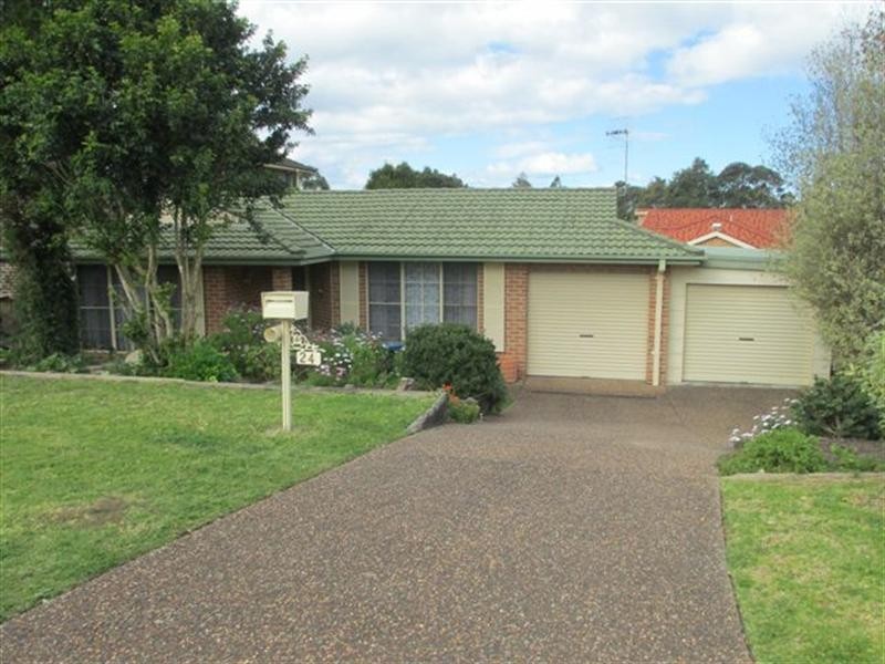 24 Lucas, North Nowra NSW 2541