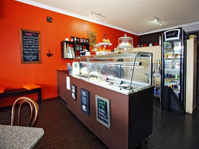 Shop 2, 9 McMahons Road, North Nowra NSW 2541