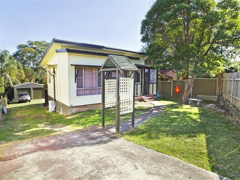 357 Princes Highway, Bomaderry NSW 2541
