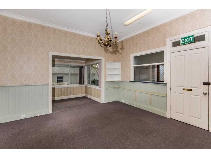 77 Osborne Street, Nowra NSW 2541