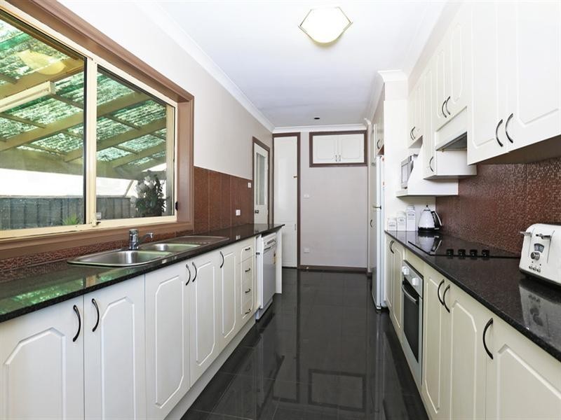 50 Walsh Crescent, North Nowra NSW 2541