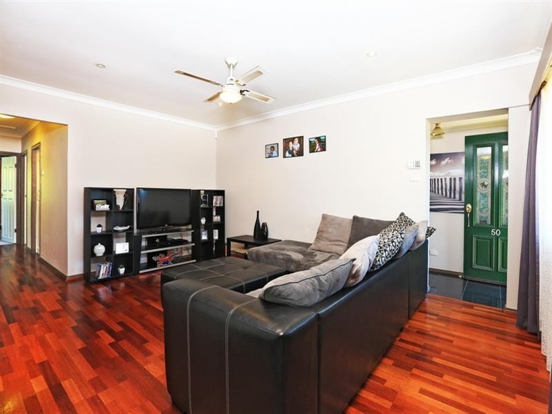 50 Walsh Crescent, North Nowra NSW 2541
