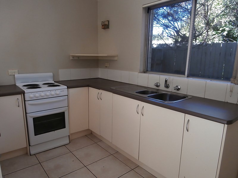 3/39 Albatross Road, Nowra NSW 2541