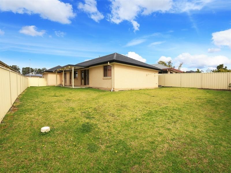 14 Carrington Park Drive, Worrigee NSW 2540