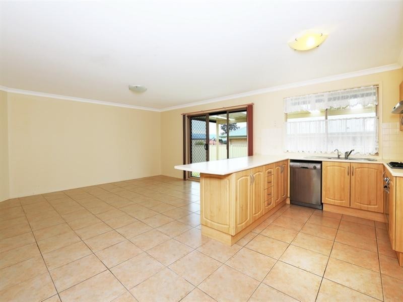 14 Carrington Park Drive, Worrigee NSW 2540