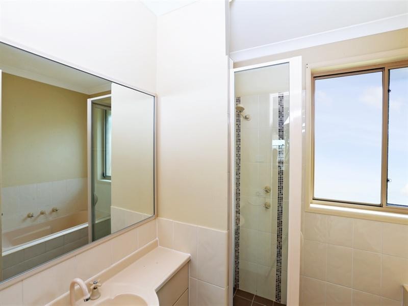 14 Carrington Park Drive, Worrigee NSW 2540