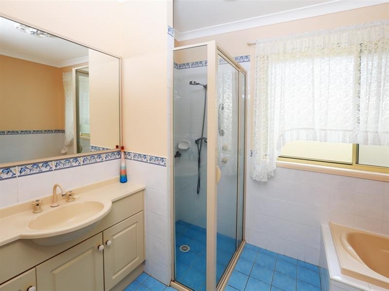 18 Cornelius Place, Nowra NSW 2541