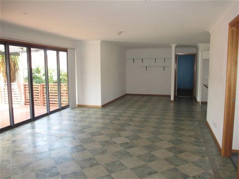 10 Mahogany Place, North Nowra NSW 2541