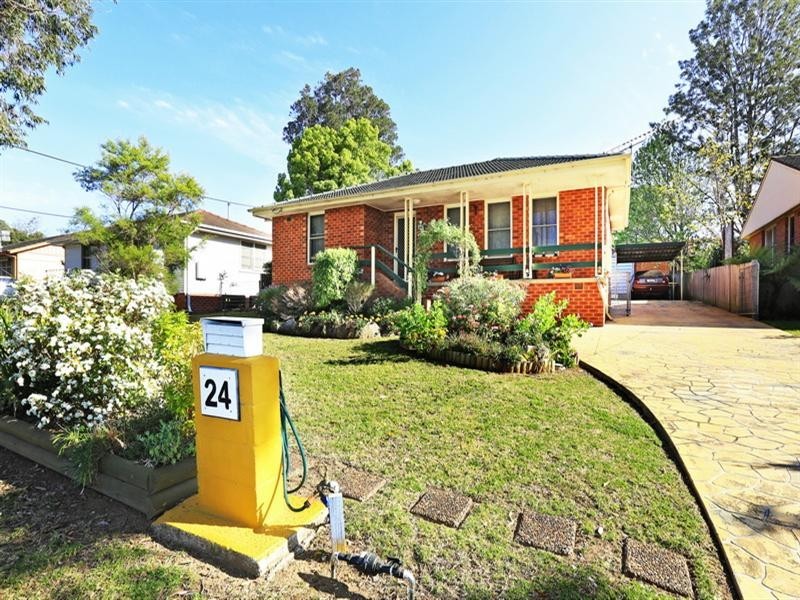 24 Seccombe Street, Nowra NSW 2541