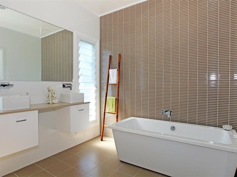 55 Haiser Road, Greenwell Point NSW 2540