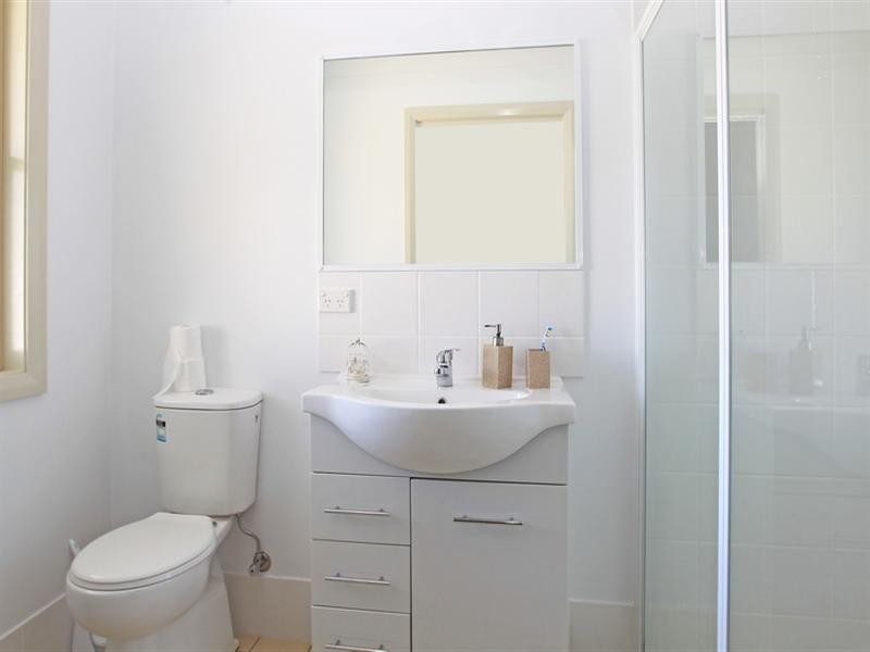 1B Hale Avenue, Nowra NSW 2541