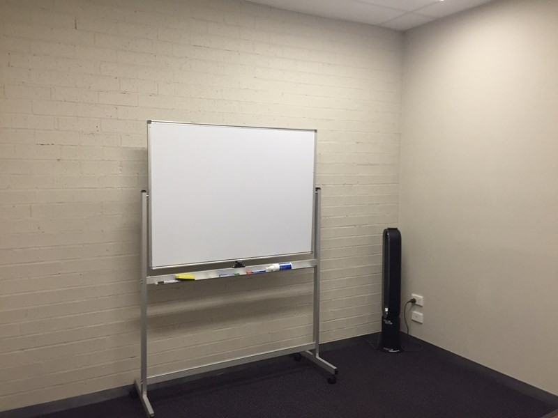 2/33-35 Meroo Street, Bomaderry NSW 2541