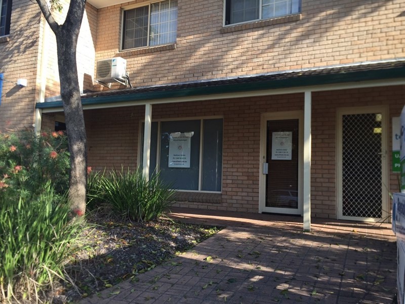 2/33-35 Meroo Street, Bomaderry NSW 2541