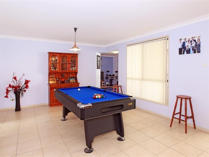 34 Emerald Drive, Bomaderry NSW 2541