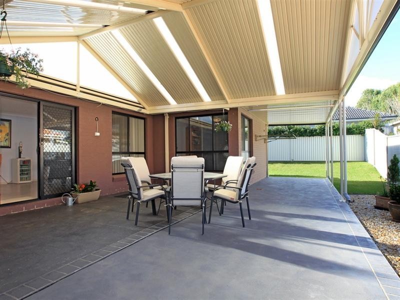 34 Emerald Drive, Bomaderry NSW 2541