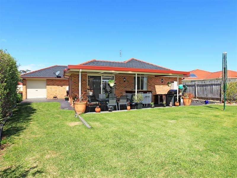 11 Juniper Place, Worrigee NSW 2540