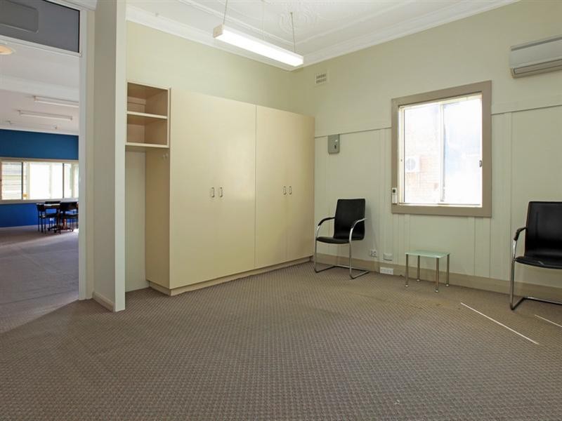 35 Junction Street, Nowra NSW 2541