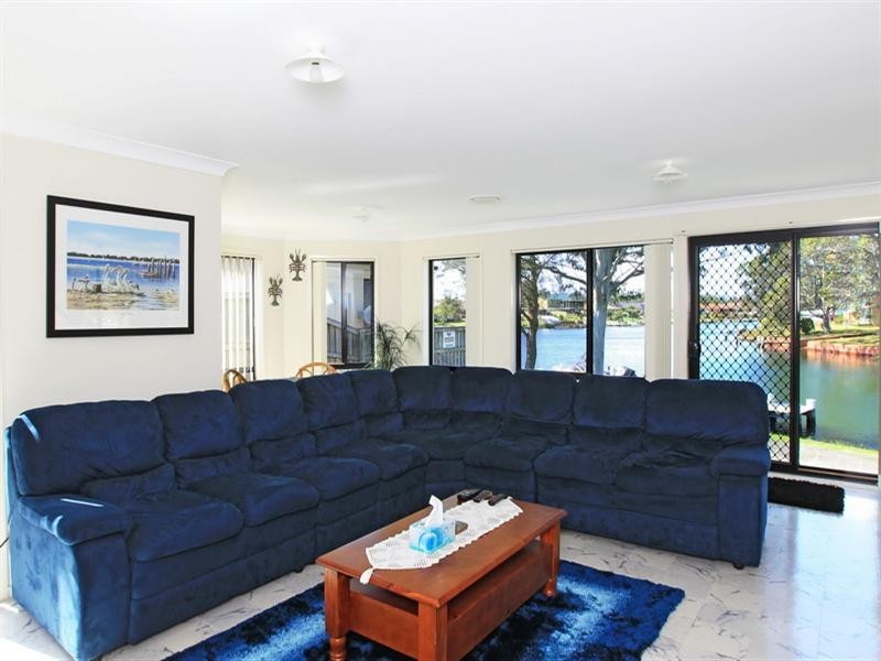 19 The Moorings Jacobs Drive, Sussex Inlet NSW 2540