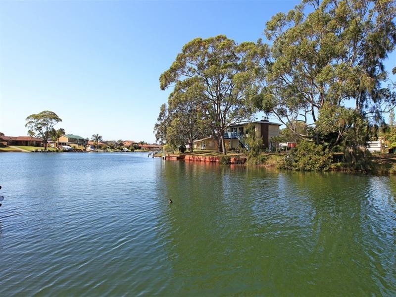 19 The Moorings Jacobs Drive, Sussex Inlet NSW 2540