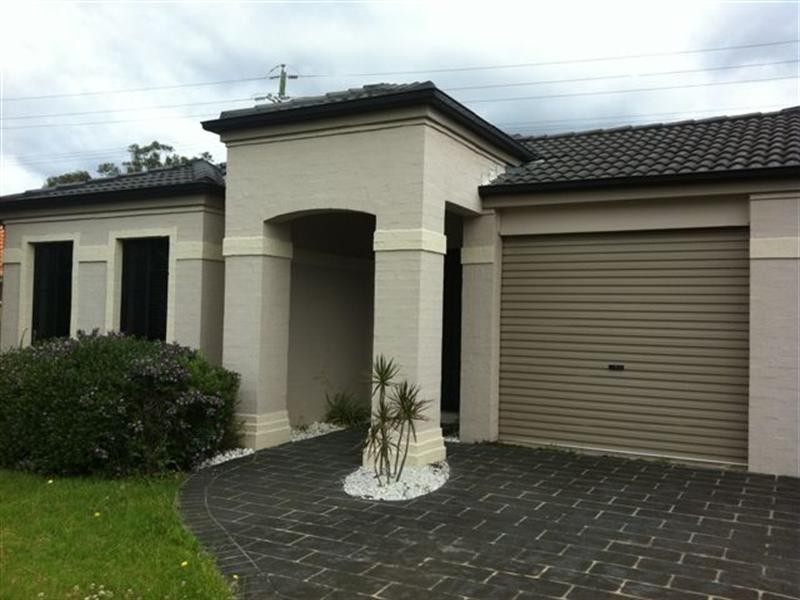 6 Bluegum Way, North Nowra NSW 2541